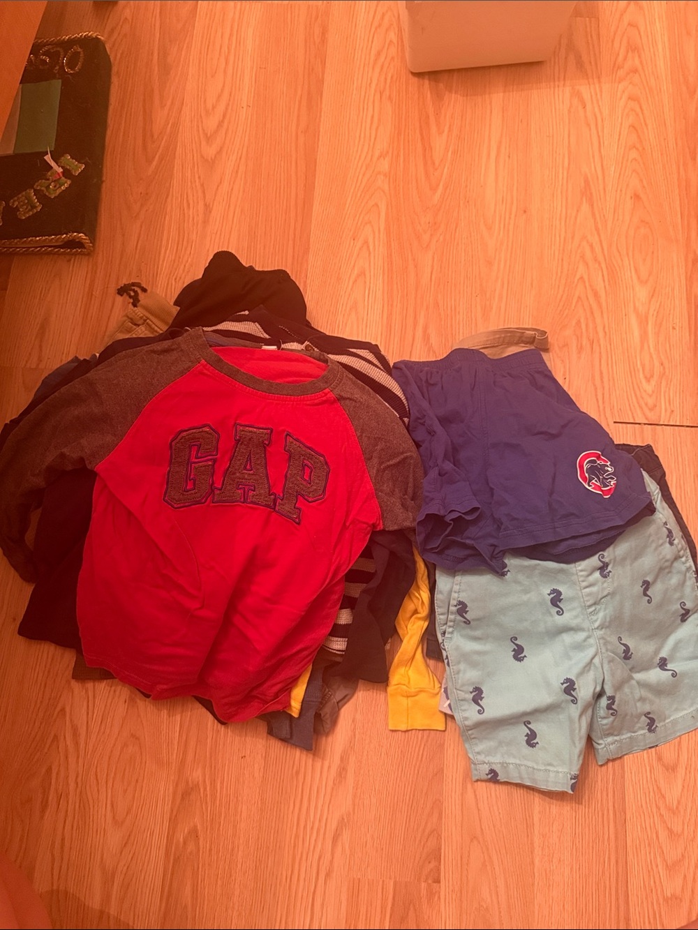 GAP Red and Gray Raglan Logo Tee
